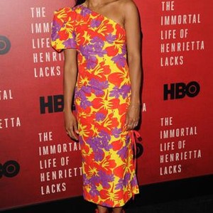 Renee Elise Goldsberry at arrivals for THE IMMORTAL LIFE OF HENRIETTA LACKS Premiere on HBO, The School of Visual Arts (SVA) Theatre, New York, NY April 18, 2017. Photo By: Kristin Callahan/Everett Collection