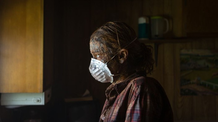 Here Alone (2016) | Rotten Tomatoes