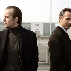 NOTRE UNIVERS IMPITOYABLE, Jocelyn Quivrin, Thierry Lhermitte, 2008. ©Haut et Court