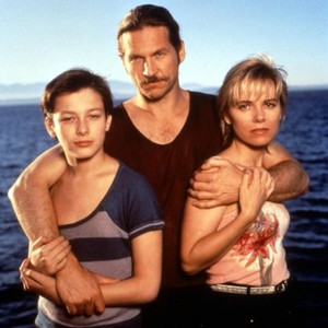 AMERICAN HEART, Edward Furlong, Jeff Bridges, Lucinda Jenney, 1993, (c)Triton Pictures