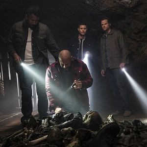 Supernatural, Jensen Ackles (L), Jared Padalecki (R), 'The Chitters', Season 11, Ep. #19, 04/27/2016, ©KSITE