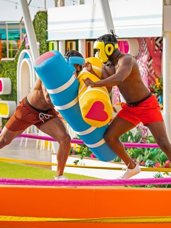Watch love island clearance season 1 episode 2