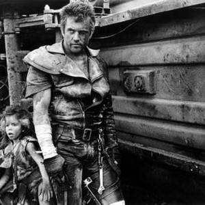 THE ROAD WARRIOR, (aka MAD MAX 2: THE ROAD WARRIOR), Emil Minty, Mel Gibson, 1981