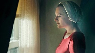 Watch free the on sale handmaid's tale season 1