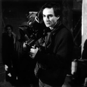 L'EAU FROIDE, director Olivier Assayas on set, 1994, (c) Polygram