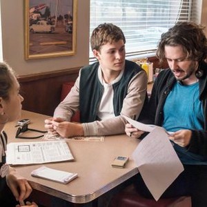 BABY DRIVER, FROM LEFT, LILY JAMES, ANSEL ELGORT, DIRECTOR EDGAR WRIGHT, ON-SET, 2017. PH: WILSON WEBB. ©TRISTAR