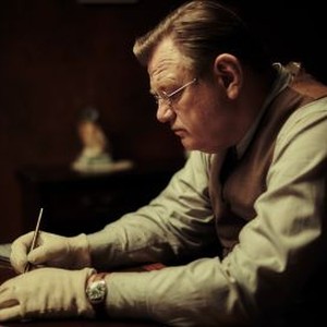 Alone in Berlin (2016) photo 4