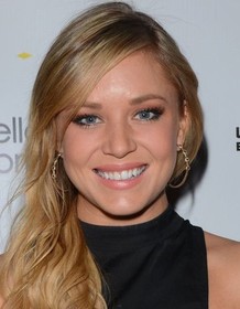 Tara Holt