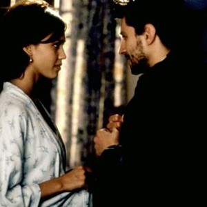 IDLE HANDS, Jessica Alba, director Rodman Flender, on set, 1999. (c) Columbia Pictures/ .