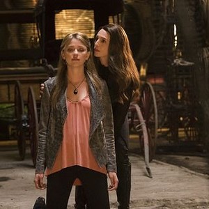 The Originals, Claudia Black (L), Riley Voelkel (R), 'Ashes to Ashes', Season 2, Ep. #22, 05/11/2015, ©KSITE