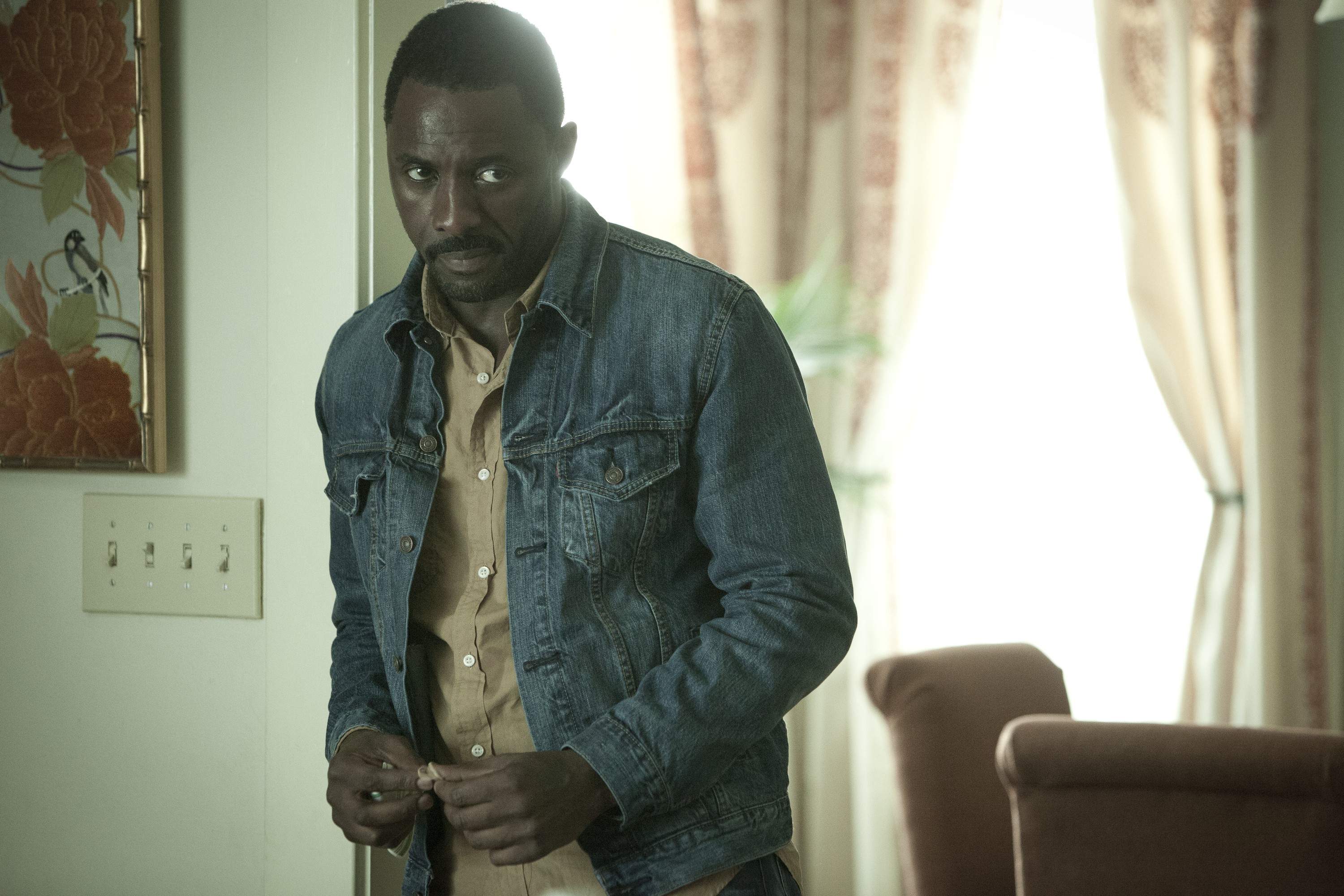 No Good Deed Official Clip Getting Pulled Over Trailers & Videos Rotten Tomatoes