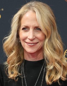 Carrie Aizley