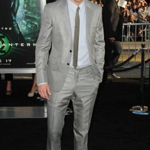 Ryan Reynolds at arrivals for GREEN LANTERN Premiere, Grauman''s Chinese Theatre, Los Angeles, CA June 15, 2011. Photo By: Dee Cercone/Everett Collection