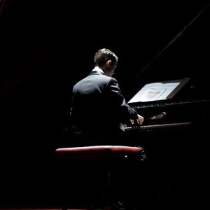 Grand Piano (2013) photo 16