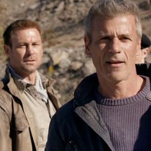 Defiance, Grant Bowler (L), Gale Harold (R), 04/15/2013, ©SYFY
