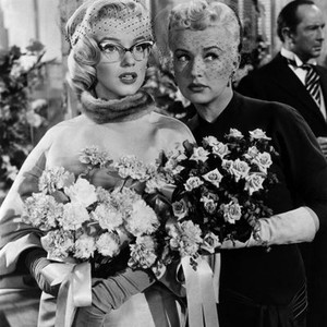 HOW TO MARRY A MILLIONAIRE, Marilyn Monroe, Betty Grable, 1953, TM & Copyright (c) 20th Century Fox Film Corp. All rights reserved.