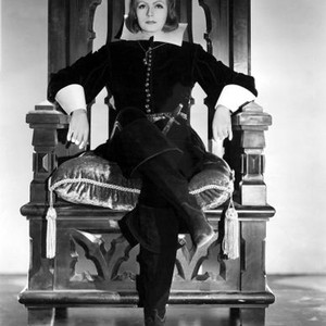 QUEEN CHRISTINA, Greta Garbo, 1933, queen on her throne