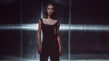 Angel Dark салмағы, биіктігі және параметрлері Angel Dark салмағы, биіктігі және параметрлері