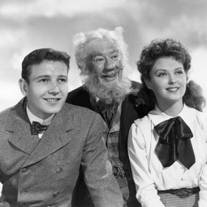 THE GREEN YEARS, from left: Tom Drake, Chales Coburn, Beverly Tyler, 1946