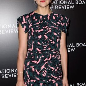 Maggie Gyllenhaal at arrivals for National Board Of Review Awards 2017, Cipriani 42nd Street, New York, NY January 4, 2017. Photo By: RCF/Everett Collection