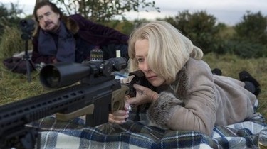RED (2010) trivia: What weapon training did Helen Mirren receive for RED?