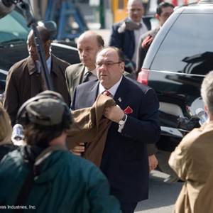 (Center) James Gandolfini as the Mayor in "The Taking of Pelham 123." photo 15