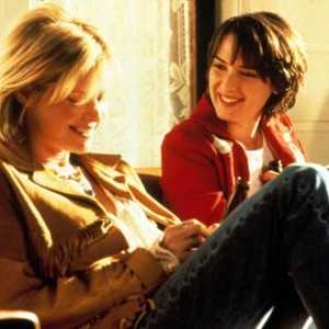 HOW TO MAKE AN AMERICAN QUILT, Kate Capshaw, Winona Ryder, 1995