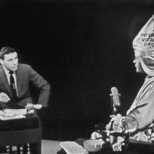 MIKE WALLACE IS HERE, MIKE WALLACE (LEFT) INTERVIEWS KU KLUX KLAN LEADER ELDON EDWARDS IN 1957, 2019. © MAGNOLIA PICTURES
