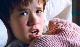 ‘The Sixth Sense’ “I See Dead People” Scene | Rotten Tomatoes’ 21 Most Memorable Moments