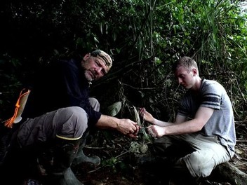 Survivorman full hotsell episodes season 1