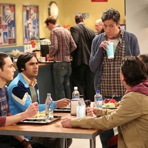 The Big Bang Theory, Simon Helberg (L), Kunal Nayyar (C), John Ross Bowie (R), 'The Tenure Turbulence', Season 6, Ep. #20, 04/04/2013, ©CBS