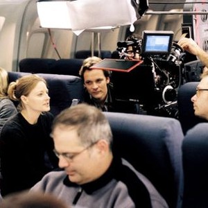 FLIGHTPLAN, Jodie Foster, Peter Sarsgaard, director Robert Schwentke on set, 2005, (c) Touchstone
