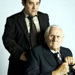 DEATH AT A FUNERAL, Andy Nyman, Peter Vaughan, 2007. ©MGM
