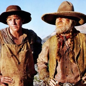 BARBAROSA, from left: Gary Busey, Willie Nelson, 1982. ©Universal Pictures