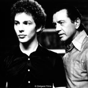 Malik Zidi as Franz (left) and Bernard Giraudeau as Leopold. photo 11