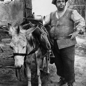 MAN OF LA MANCHA, James Coco, 1972