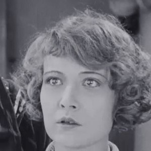 The Love of Jeanne Ney (1927)