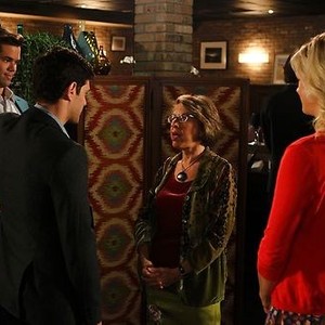 The New Normal, from left: Andrew Rannells, Justin Bartha, Jackie Hoffman, Georgia King, 'Nanagasm', Season 1, Ep. #5, 10/02/2012, ©NBC