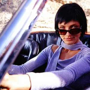 Cameron Diaz (Natalie Cook) in Columbia Pictures' action comedy Charlie's Angels: Full Throttle. photo 15
