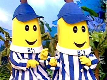 Bananas in pyjamas noisy cow best sale