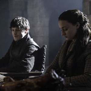 Game of Thrones, Iwan Rheon (L), Sophie Turner (R), 'Kill the Boy', Season 5, Ep. #5, 05/10/2015, ©HBOMR