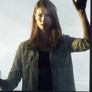 Alyssa Sutherland as Eve Copeland