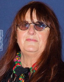 Isabelle Devinck
