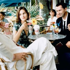 TANGO, Philippe Noiret (white suit), Judith Godreche (print dress), Thierry Lhermitte (necktie), Richard Bohringer, 1993, © Cine Company
