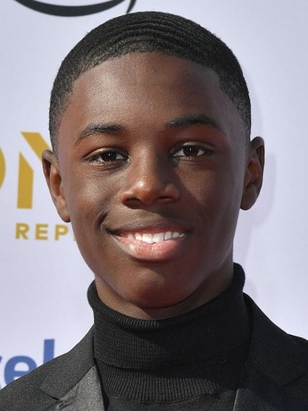 Alex R Hibbert Movies And Tv Shows 60 Photos - Moonagedaydream.film