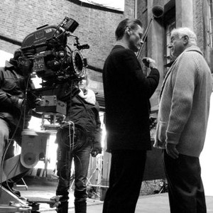 EASTERN PROMISES, foreground: Viggo Mortensen, Armin Mueller-Stahl, on set, 2007. ©Focus Features