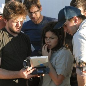 THE DRY LAND, director Ryan Piers Williams (green shirt), America Ferrera (right of center), Jason Ritter (right), on set, 2010. ph: Jory Sutton/©Freestyle Releasing