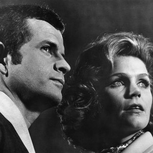 A SEVERED HEAD, Ian Holm, Lee Remick, 1970