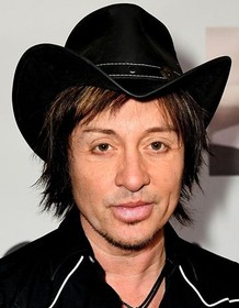 Johnny Alonso