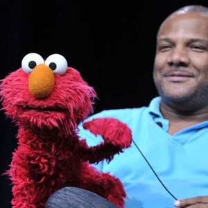 Being Elmo: A Puppeteer's Journey (2011)
